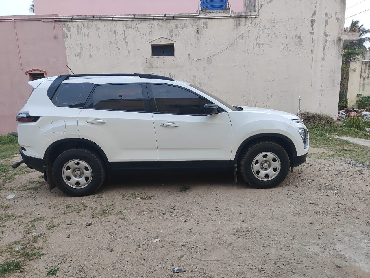 Tata Safari(2021-2022) Xm Mt